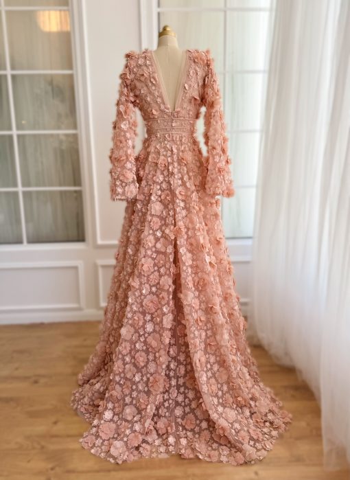 Teuta matoshi-Peach Blossom Gown