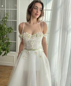 Teuta matoshi-Tulip Bloom Mesh Gown