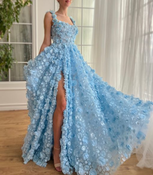 Teuta matoshi-Brunnera Blossom Gown