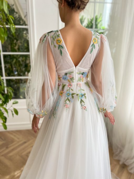 Teuta matoshi-Sonata Herbal Gown