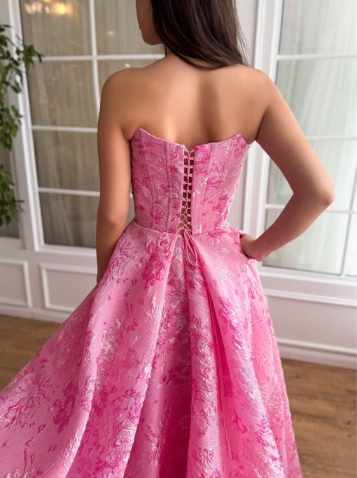 Teuta matoshi-Bonbon Rose Gown