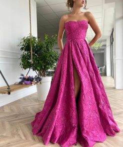 Teuta matoshi-Cerise Amorous Gown