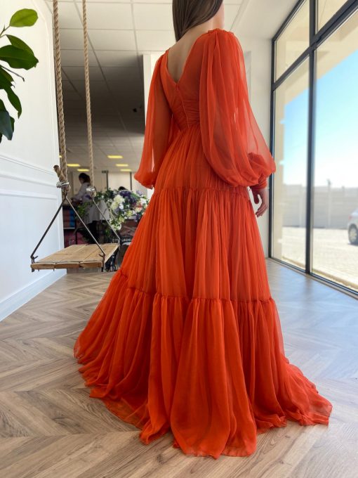 Teuta matoshi-Oreoles Draped Gown