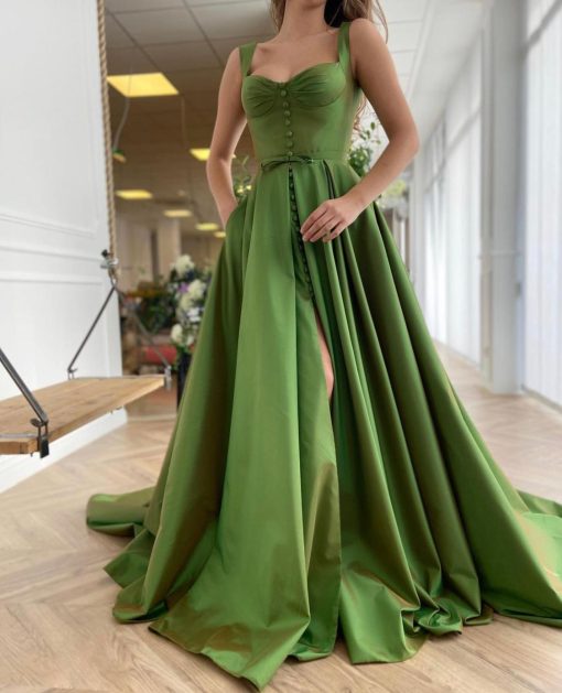 Teuta matoshi-Melrose Iridescent Gown