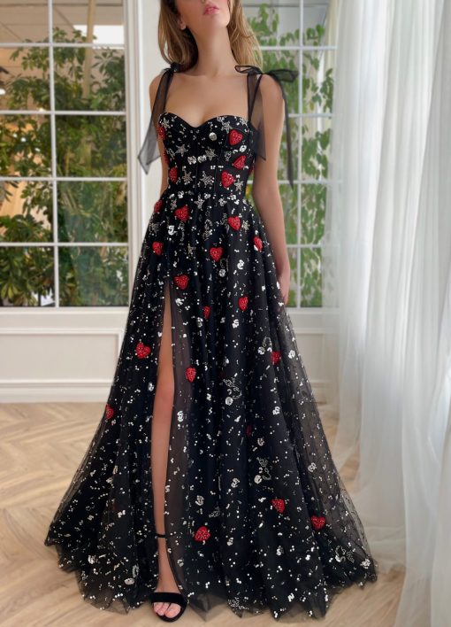 Teuta matoshi-Scarlet Hearts Gown