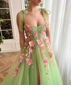 Teuta matoshi-Verdant Floral Waltz Gown