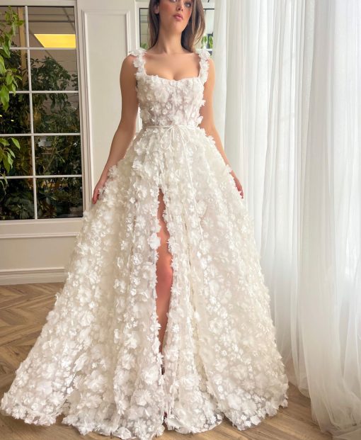 Teuta matoshi-Vivienne Flore Bridal Gown