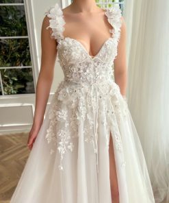 Teuta matoshi-Timeless Floral Bridal Gown 2
