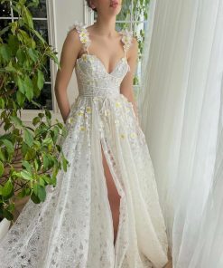 Teuta matoshi-Daisy Daze Bridal Gown