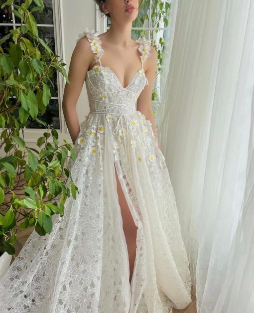 Teuta matoshi-Daisy Daze Bridal Gown