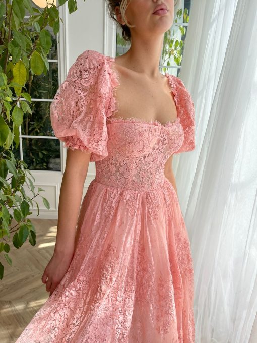 Teuta matoshi-Sweet Petunia Puffed Midi Dress