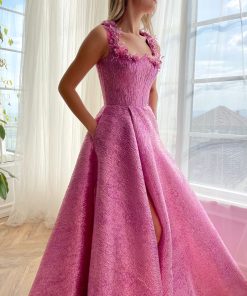 Teuta matoshi-Hearty Daydream Brocade Gown