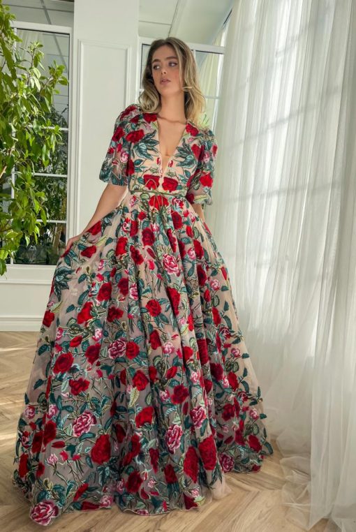 Teuta matoshi-Rose Romance Lace Gown