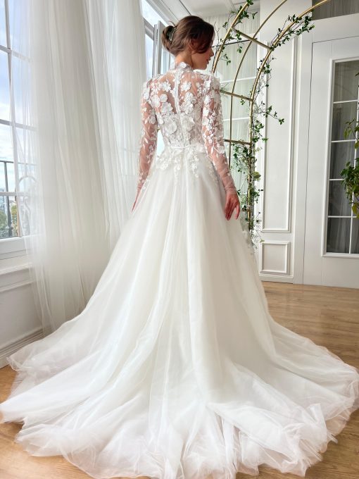 Teuta matoshi-Meadow Blossom Gown