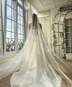 Teuta matoshi-Pearl Veil Gown