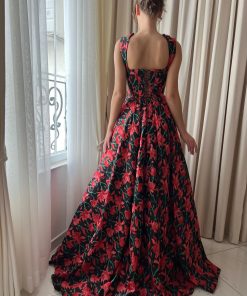 Teuta matoshi-Rosy Obsidian Gown 2