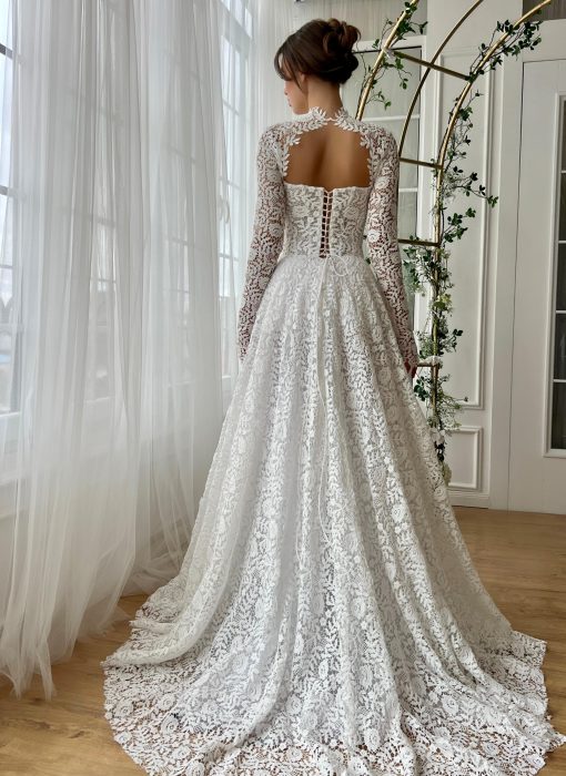 Teuta matoshi-Liliette Lace Gown