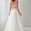 Teuta matoshi-Wind of Daisies Gown 3