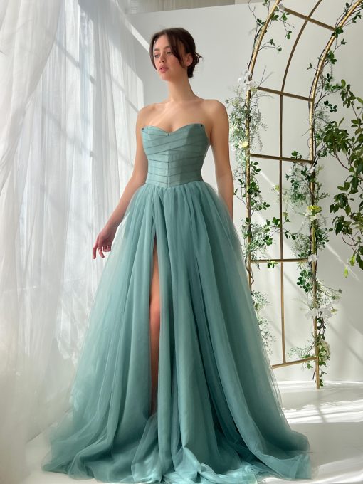 Teuta matoshi-Quiet Thread Gown - Image 2