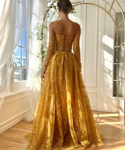 Teuta matoshi-Honey of the Dawn Gown