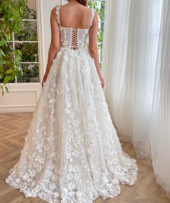 Teuta matoshi-Gerbera Floral Enchantment Gown 2