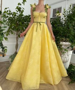 Teuta matoshi-Buttercup Flowering Gown