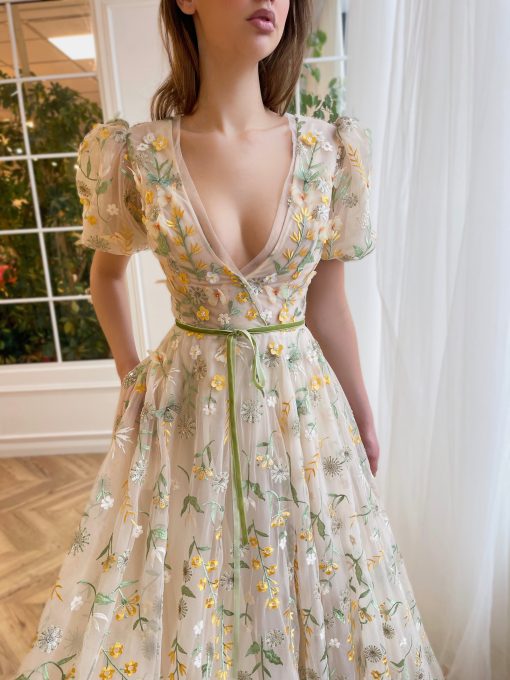 Teuta matoshi-Whimsical Blossom Lace Dress