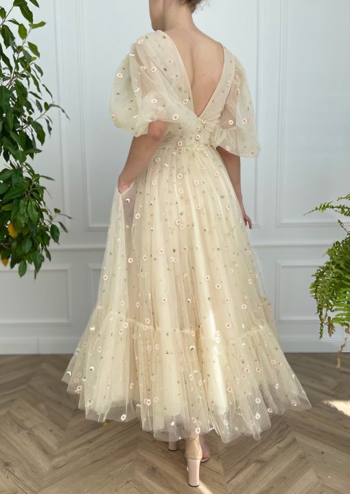 Teuta matoshi-Sea of Daisies Dress - Image 2