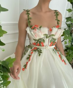 Teuta matoshi-Cardinal Valley Gown